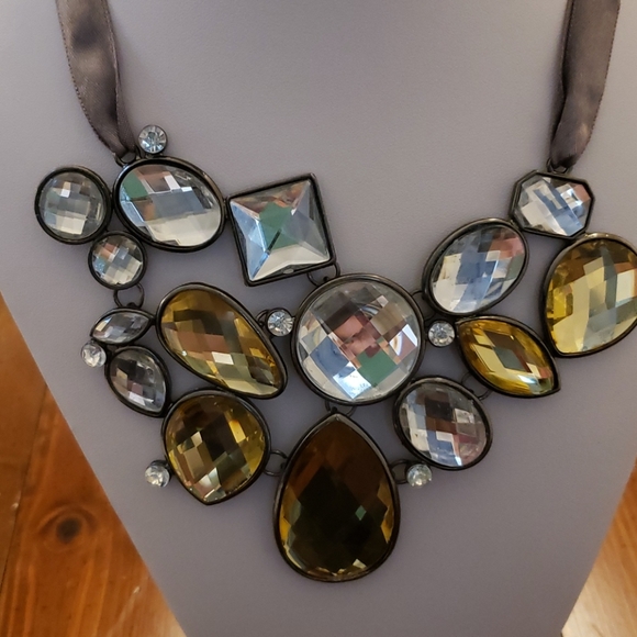 Large Champagne Emerald Cut Gem Choker Statement Necklace Signed Cold Water Creek